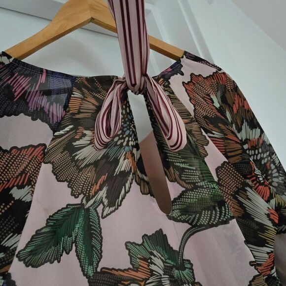 Badgley Mischka Floral Tie-Back 3/4 Sleeve Flutter Top in Dusty Rose Pink - Picture 11 of 15